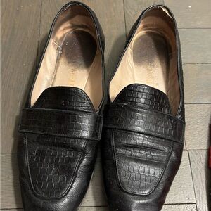 Stuart Weitzman Black Textured Loafers